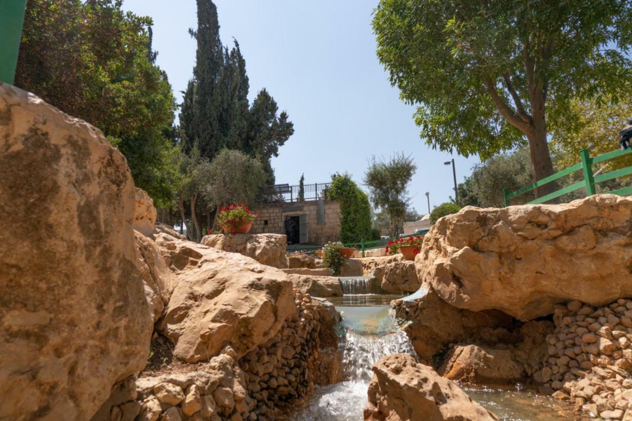 Art Apartment In Mamila القدس المظهر الخارجي الصورة